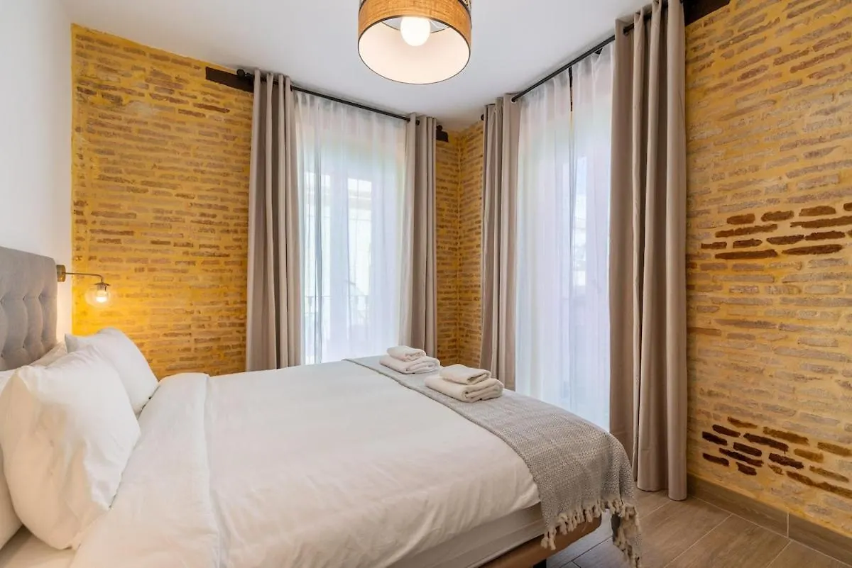 Aurora Nueva Casa Maestranza Catedral Parking Apartment Seville Spain