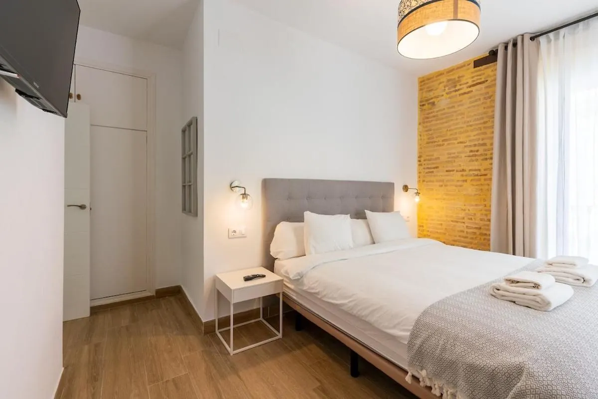 Aurora Nueva Casa Maestranza Catedral Parking Apartment Seville