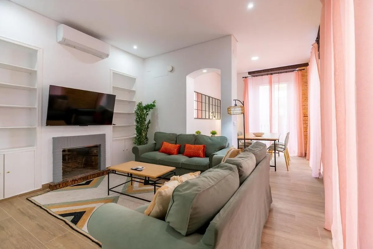 Aurora Nueva Casa Maestranza Catedral Parking Apartment Seville